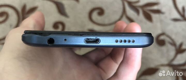 TECNO Spark 8C, 3/64 ГБ