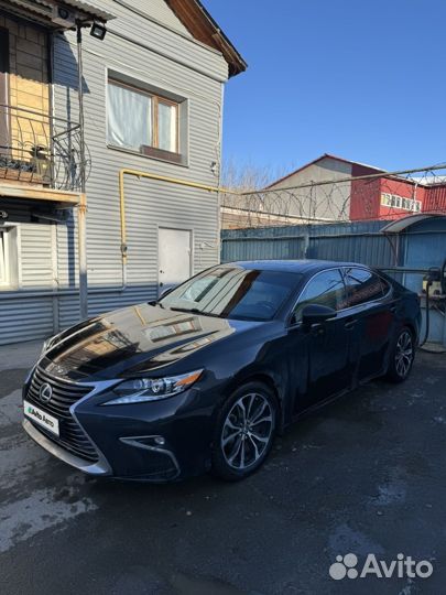 Lexus ES 2.5 AT, 2015, 137 378 км