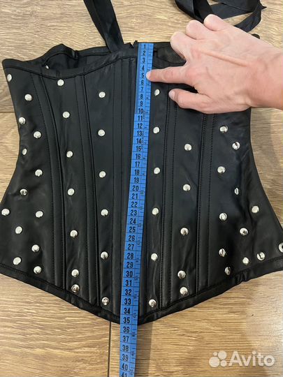 Женский корсет кожаный
