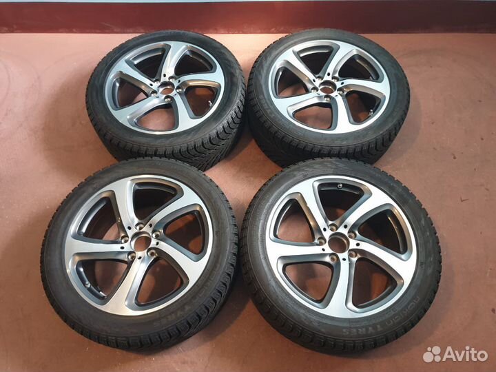 R18 Nokian Tyres Hakkapeliitta R3 245/45, PCD 5x112 DIA 66.6