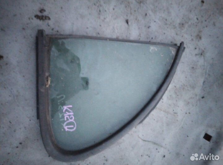 Форточка двери задняя левая Nissan March K12