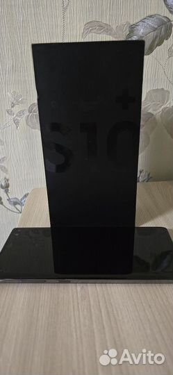 Samsung Galaxy S10+, 8/128 ГБ