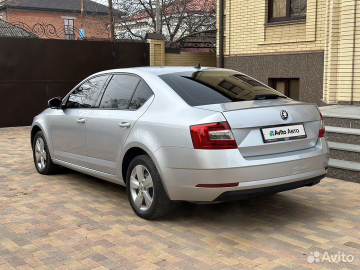 Skoda Octavia 1.8 AMT, 2019, 204 700 км