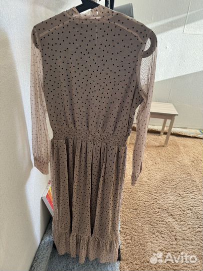 Платье в горошек reserved