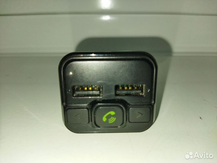 FM-трансмиттер Defender RT-Edge c Bluetooth