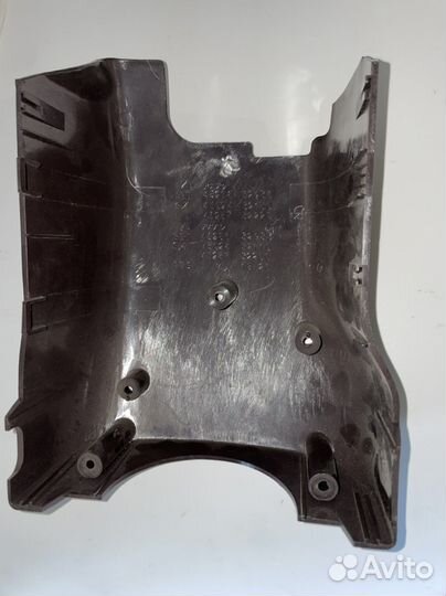 Кожух рулевой колонки Vista CV30