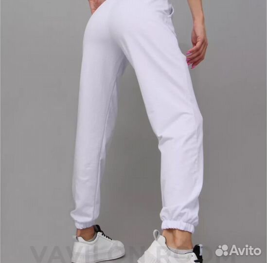 Спортивное трико женское