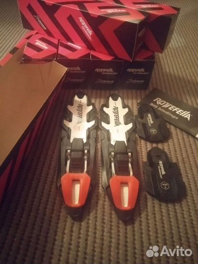 Крепления для беговых лыж rottefella