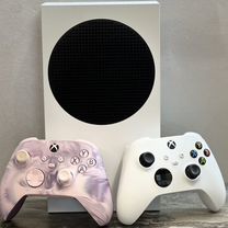 Xbox series s + 2 геймпада