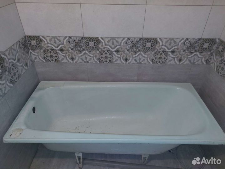 Акриловая ванна с чугунным каркасом
