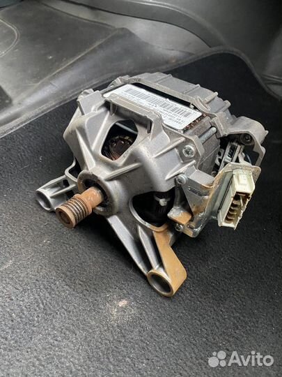 Двигататель стиральной машины