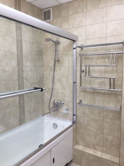 2-к. квартира, 50 м², 9/9 эт.