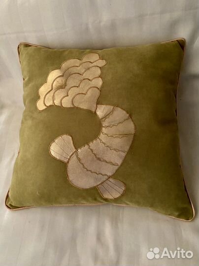 Декоративные подушки. Коллекция «Золотые рыбки»