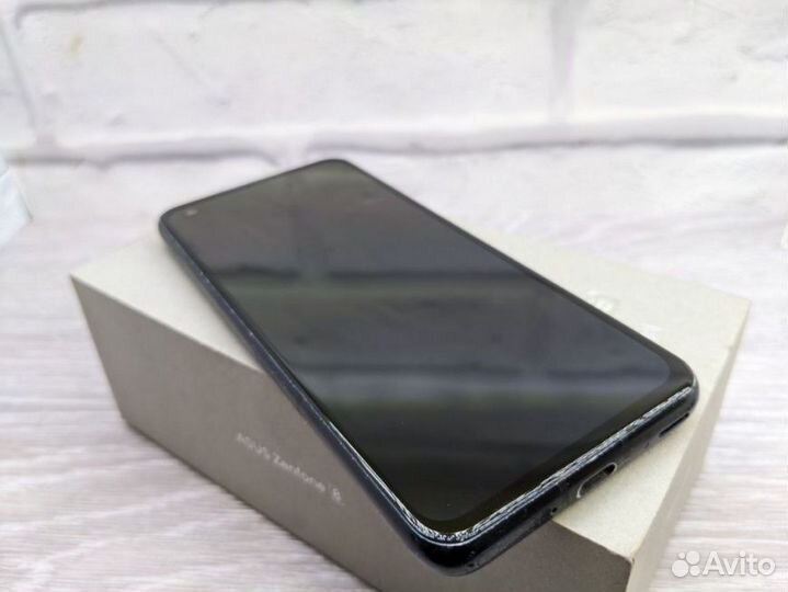ASUS Zenfone 8, 8/128 ГБ