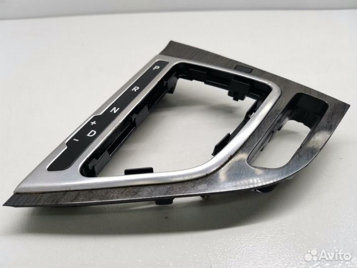 Накладка селектора кпп Kia Optima 3 (TF) 2.0 2011