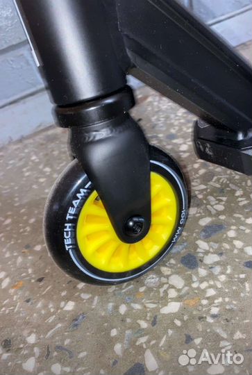 Трюковой самокат новый