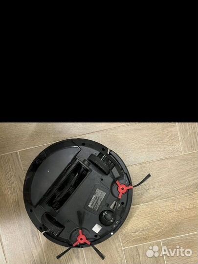 Робот пылесос