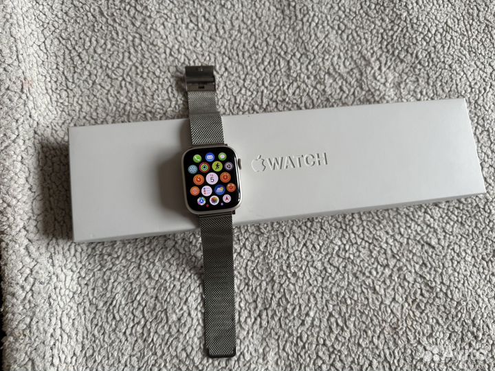 Apple Watch 8 45 mm Серебряные