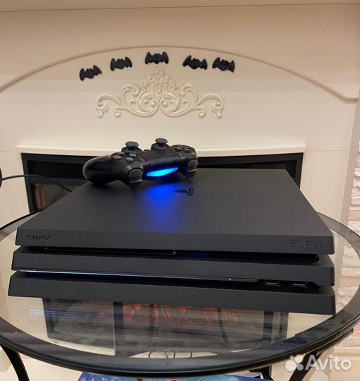 Sony playstation 4 PS4 pro 1tb