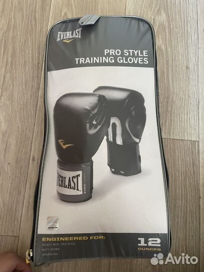 Боксерские перчатки 12 oz everlast