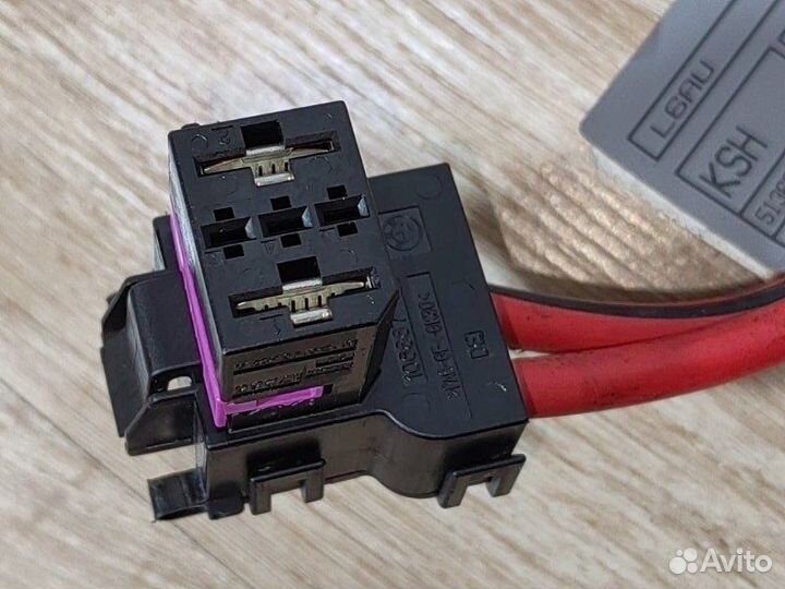 Провод аккумулятора Bmw 5 F10 N63B44 2011