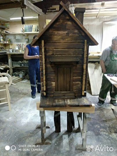 Избушка (домик)