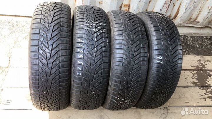 Yokohama BluEarth Winter V905 225/65 R17