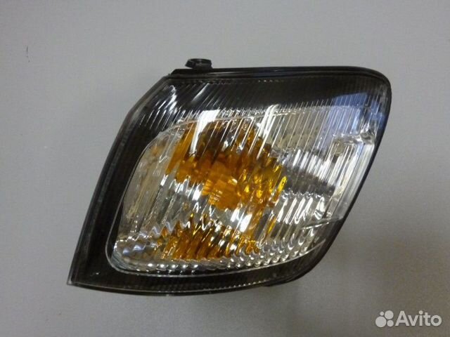 Габарит левый передний левый Toyota Ipsum SXN10