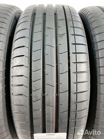 Pirelli P Zero PZ4 225/50 R18 106W