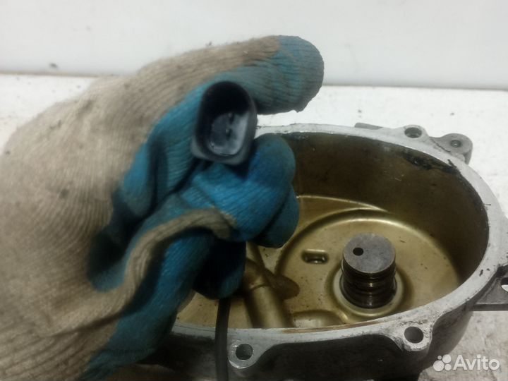 Крышка распредвала Audi A4 B6