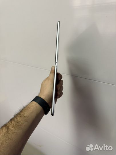 iPad pro 10.5 2017 64gb с sim