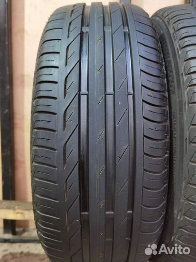 Bridgestone Turanza T001 205/55 R17
