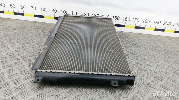 Радиатор системы охлаждения на Volkswagen Touran