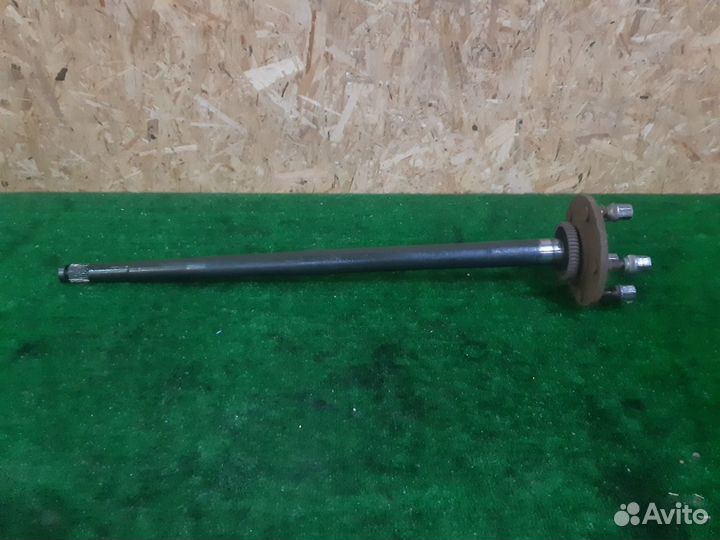 Dodge RAM 1500 полуось задняя левая 68065489AA