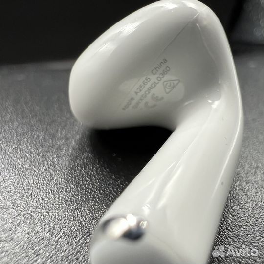 Правый наушник AirPods 3 оригинал