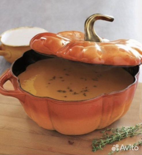 Чугунная жаровня тыковка Staub