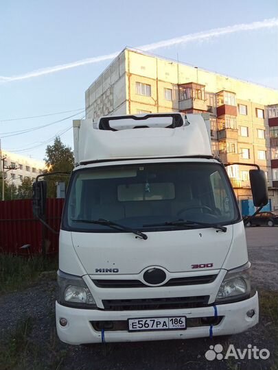 Hino 300 (Dutro), 2012