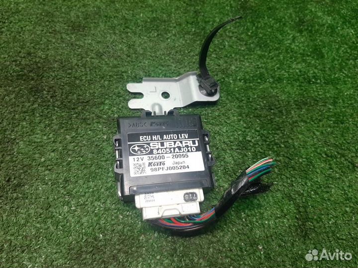 Блок электронный Subaru Legacy/ Outback BM/B14 20