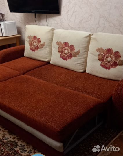 Угловой диван бу