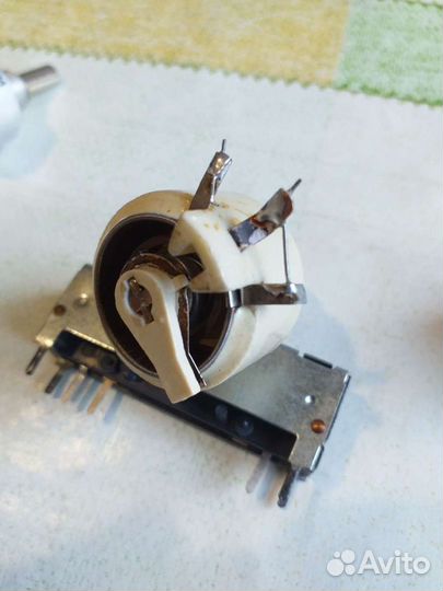 Резисторы переменные