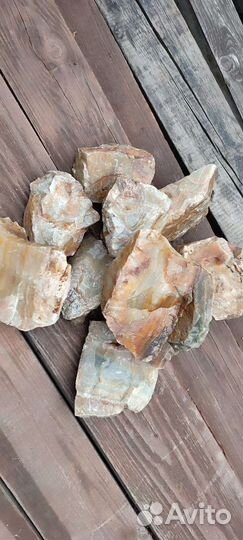 Камень переливт сырье камнерезное