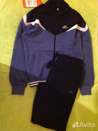 Костюмы спортивные