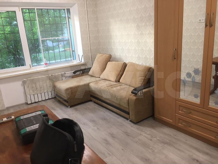 Комната 18 м² в 1-к., 1/4 эт.