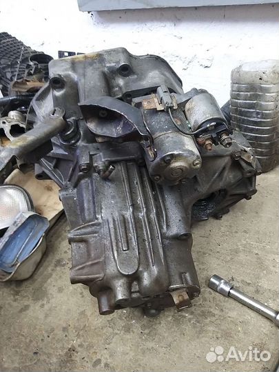 МКПП Nissan 320102J066. Коробка передач