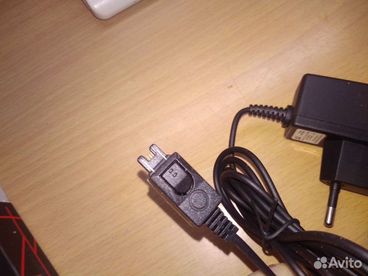 Зарядка для телефона