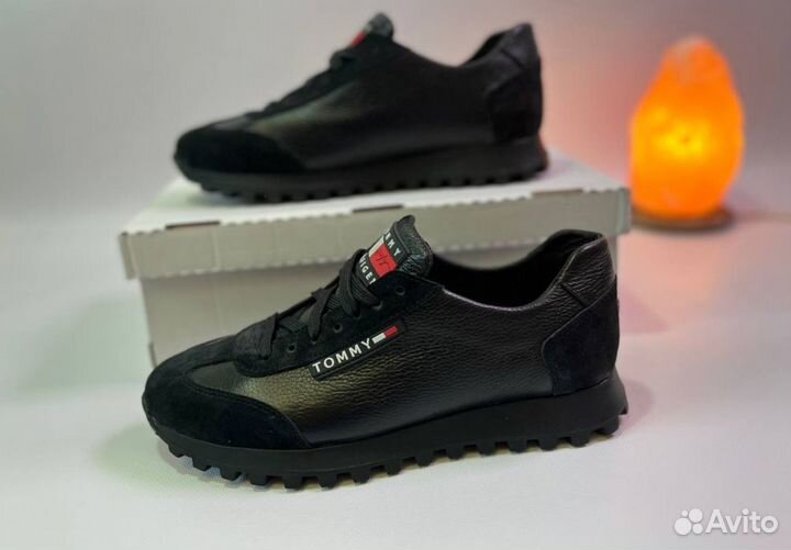 Кроссовки Tommy Hilfinger легкие