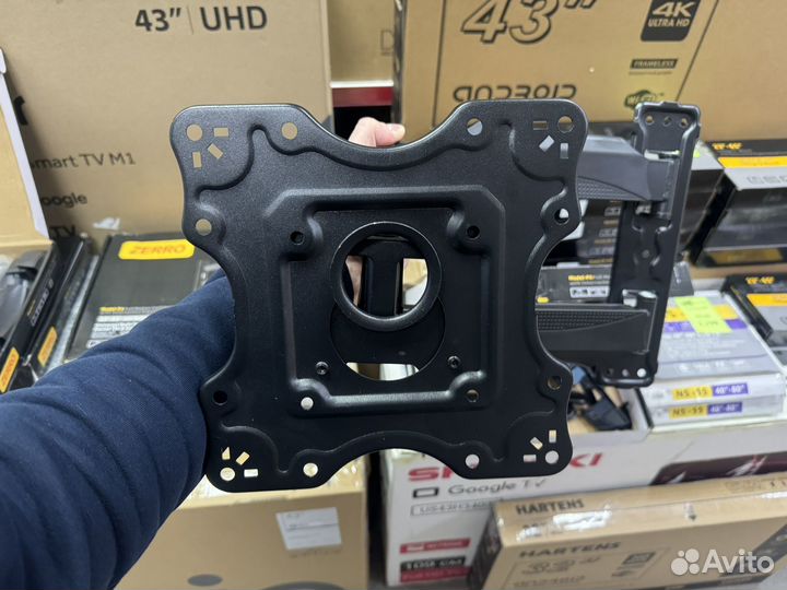 Кронштейн для телевизора