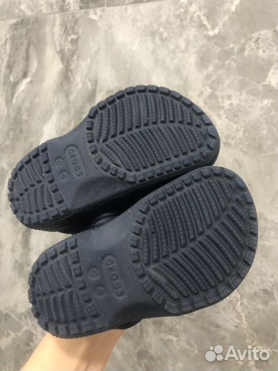 Сандали crocs c6