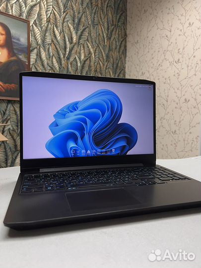 Игровой ноутбук 1650, i5 10300, 512gb