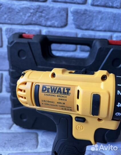 Шуруповерт De Walt 26V